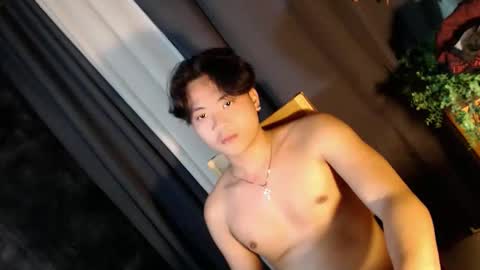 edelcum_xx online show from 11.28.25