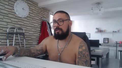 edgarram83 online show from 11.04.25