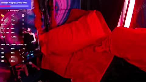 Snapshot of edge_doll chatting on 02.17.25 Edge Doll online show from 02.17.25