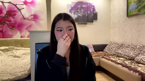 Eri online show from 04.13.26