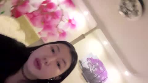 Eri online show from 04.20.26