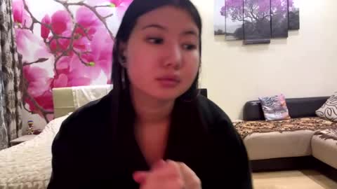 Eri online show from 05.30.26