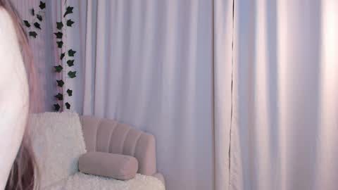 Lisa  online show from 02.19.25