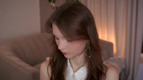 Lisa  online show from 05.22.26
