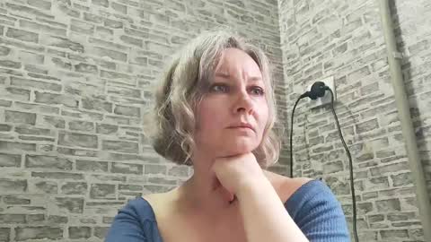 edithmanning online show from 01.26.25