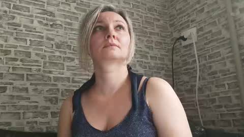 edithmanning online show from 03.05.25