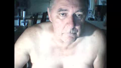 Snapshot of edje59a chatting on 09.11.25 Eddy online show from 09.11.25