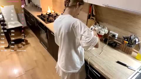 Dana online show from 10.28.25