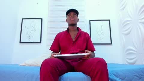 Edmund Falker online show from 10.21.25