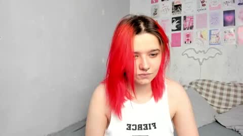 Snapshot of edna_dana chatting on 01.28.25 Edna online show from 01.28.25