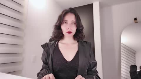 Edranah online show from 11.17.25