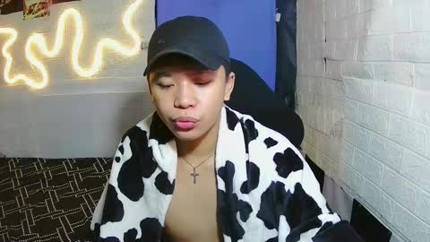 urasian chub online show from 11.29.25