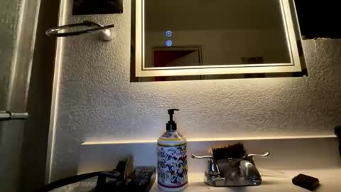 Snapshot of edvmendez1766 chatting on 01.09.26 edvmendez1766 online show from 01.09.26