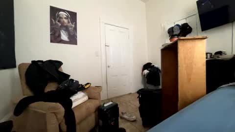 Snapshot of edvmendez1766 chatting on 02.14.26 edvmendez1766 online show from 02.14.26