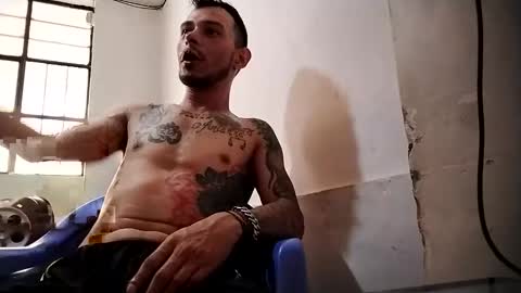 Snapshot of edwar_sk8ordie chatting on 03.09.26 edwar_sk8ordie online show from 03.09.26