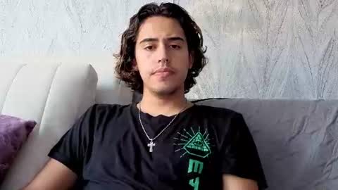 Snapshot of edward_51 chatting on 07.16.26 Edward online show from 07.16.26