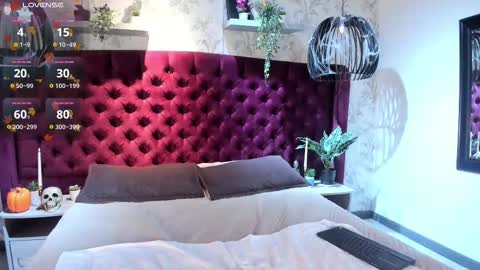 Eduardo online show from 10.28.25