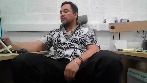 EdM online show from 04.20.26