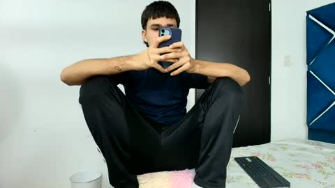 Edwin online show from 06.12.26