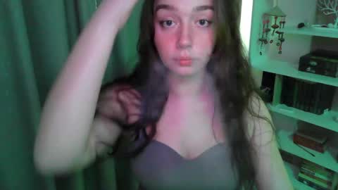 Snapshot of effie_balconii chatting on 03.06.25 effie_balconii online show from 03.06.25