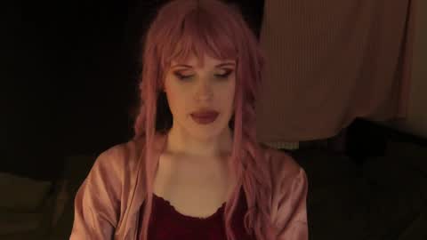 Effie Mur online show from 01.19.25