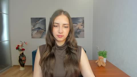 Effy Royse online show from 04.19.26