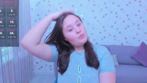 Effy online show from 02.15.25