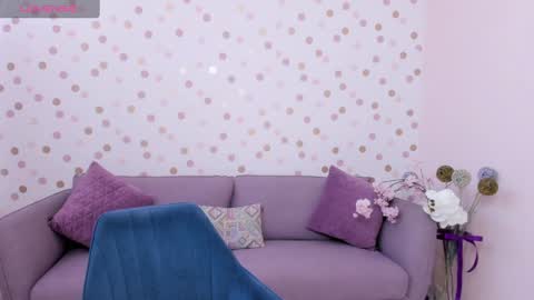 Effy online show from 02.18.25