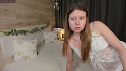 Snapshot of effyangel chatting on 02.24.26 Effy online show from 02.24.26