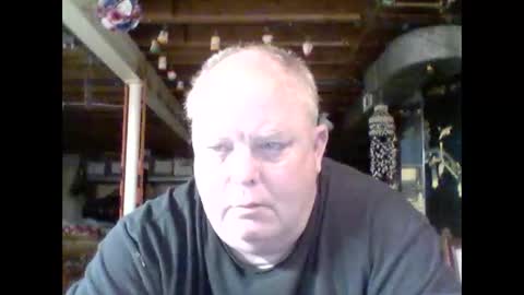 Snapshot of efriff chatting on 06.04.26 efriff online show from 06.04.26