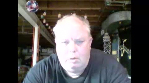 Snapshot of efriff chatting on 06.06.26 efriff online show from 06.06.26