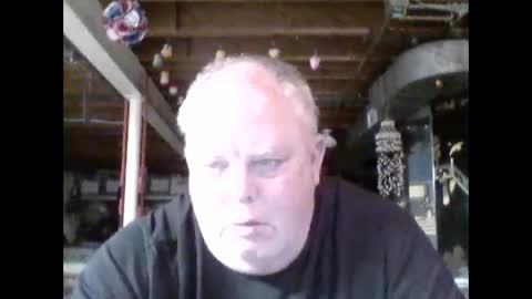 Snapshot of efriff chatting on 06.08.26 efriff online show from 06.08.26