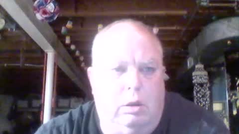 Snapshot of efriff chatting on 06.20.26 efriff online show from 06.20.26