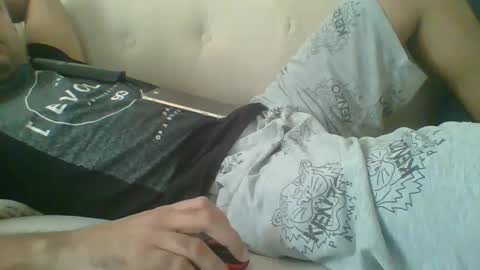 Snapshot of egyman2022 chatting on 01.04.25 Im momo 35 Egyptian at Dubai online show from 01.04.25