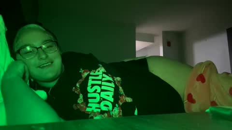 Egyptiancottxn online show from 02.04.25