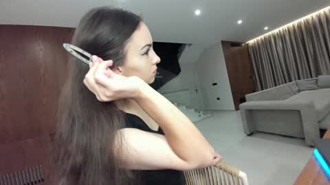 Snapshot of ehotlovea chatting on 11.17.25 Erik and Alice online show from 11.17.25