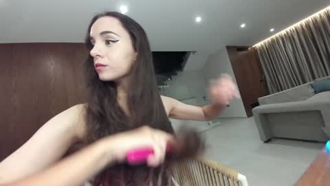 Snapshot of ehotlovea chatting on 11.22.25 Erik and Alice online show from 11.22.25