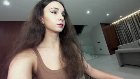 Snapshot of ehotlovea chatting on 12.16.25 Erik and Alice online show from 12.16.25