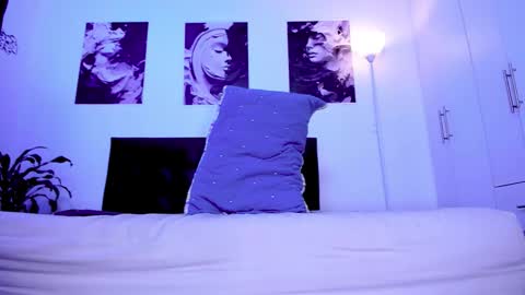 eiden_allenx1 online show from 11.27.25