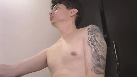 Snapshot of eider122 chatting on 02.08.26 EIder online show from 02.08.26