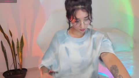 Snapshot of eileenford chatting on 02.11.25   EileenFord    online show from 02.11.25