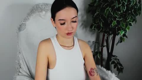 eileenmoores online show from 10.22.25