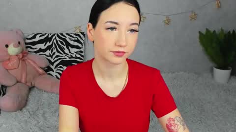 eileenmoores online show from 11.19.25