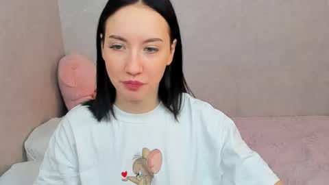 eileenmoores online show from 03.19.26