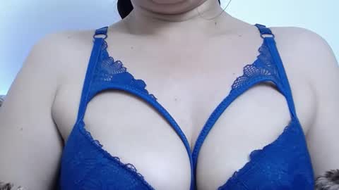 Snapshot of eileenqueen23 chatting on 12.28.24 Eileen online show from 12.28.24