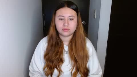 Snapshot of eimy_collin chatting on 02.18.25 EIMY   MODEL INDEPENDENT online show from 02.18.25