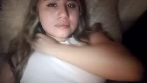 EIMY   MODEL INDEPENDENT online show from 02.20.26