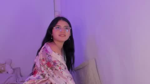 Snapshot of eimy_leny_ chatting on 09.14.25 EIMY online show from 09.14.25