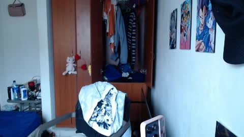 eimy_saenzz online show from 04.03.26