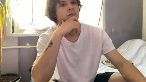 Snapshot of eitanhere chatting on 09.16.25 Eitan online show from 09.16.25